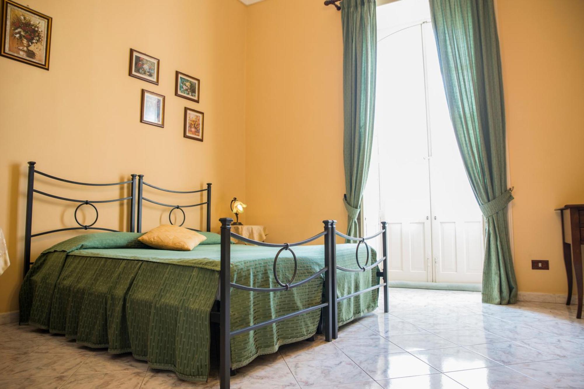 Bed and Breakfast Sognando Ortigia Syracuse Exterior foto