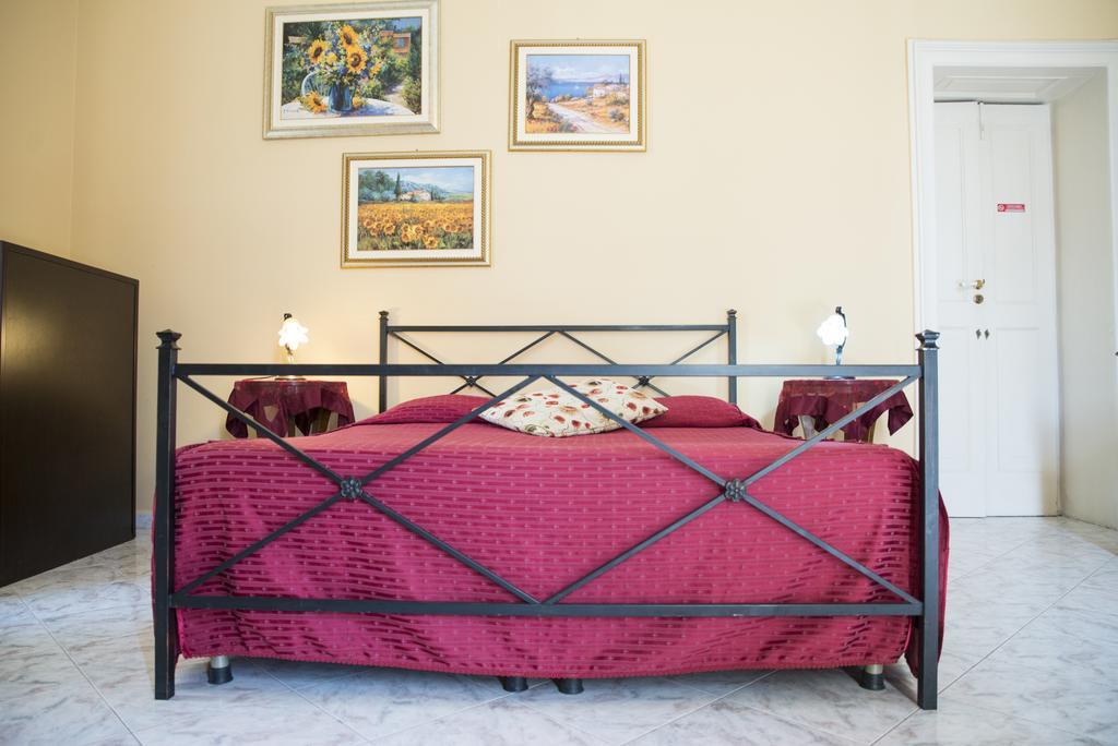 Bed and Breakfast Sognando Ortigia Syracuse Exterior foto